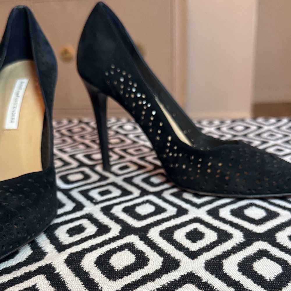 Diane Von Furstenberg Black Perforated Heels